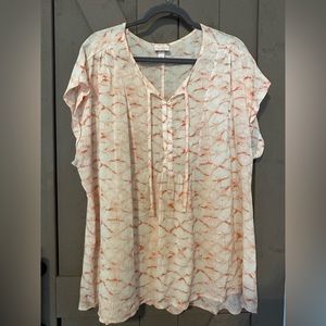 Isabel Maternity light weight shirt. Very flattering.